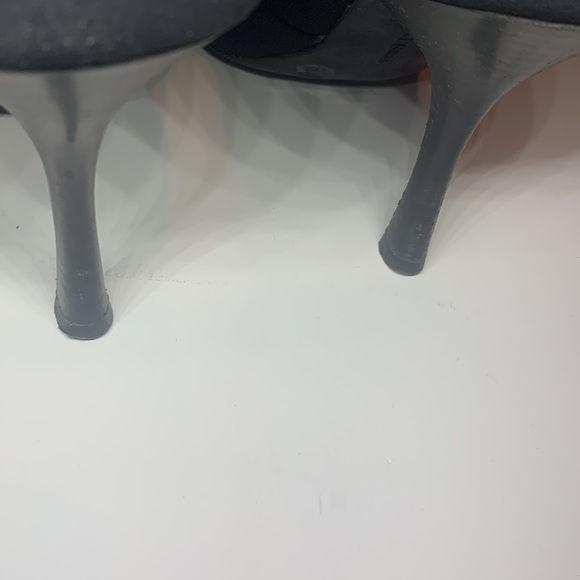 BCBG size 7 black stiletto booties in Excellent condition - Picture 5 of 5